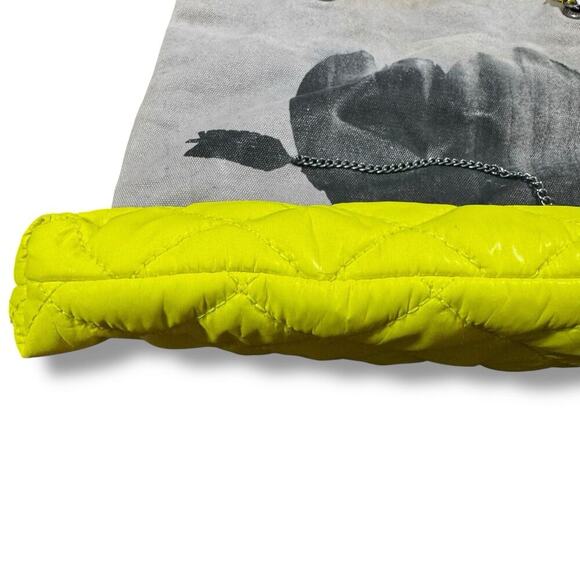 Princess Vera Wang Tote Bag Quilted Yellow Gray Heart Graphic Y2K Style - Picture 5 of 11